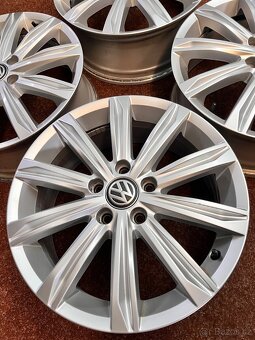5x112 R17 VW Touran 1T5 originál alu disky - ET 52 - 8