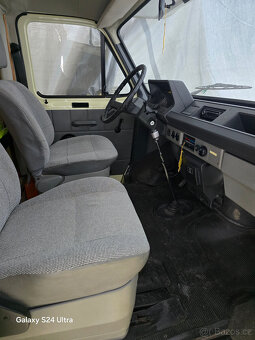 Obytný Ford Transit MK II - 8