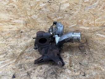 TURBODMYCHADLO 3.0 TDI 171KW 059145715F - 8