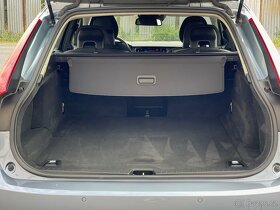 ⭐ Volvo V90 combi INSCRIPTION 2.0d 110kW r.v. 02/2017 ⭐ - 8