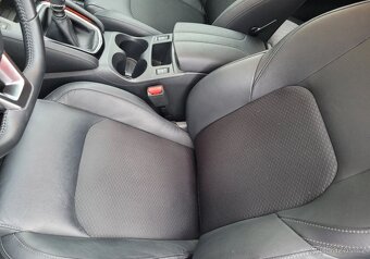 Nissan Qashqai 1.3 DIG-T Tekna 140K 4x4 - 8