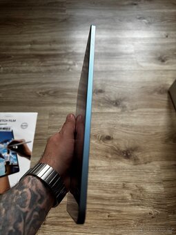 Apple iPad Air M1 5 gen.- v záruce - stav nového - 8