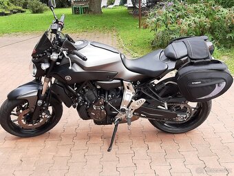 Yamaha MT-07 - 8