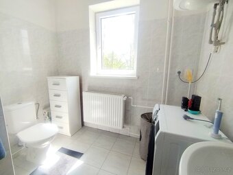 Pronájem 2 prostorných bytů 1+kk / 36m, Hlučín, ul.P.Bezruče - 8