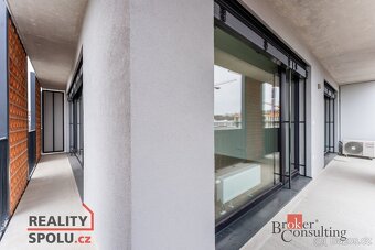 Pronájem, byty/2+kk, 77 m2, Zahradní 2833/2, Východní Předmě - 8