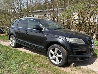 // AUDI Q7 3.0TDIS-Line 4x4 - CASA // DÍLY - 8