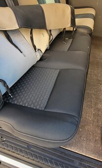 FORD Transit 2.0 D - 7 míst - 8