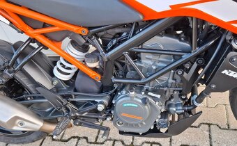 KTM Duke 125 Rok 2019 10.000 km - 8