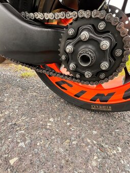 KTM 1290 Super Duke R - 8