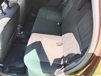 Dacia Duster 1.6 - 8