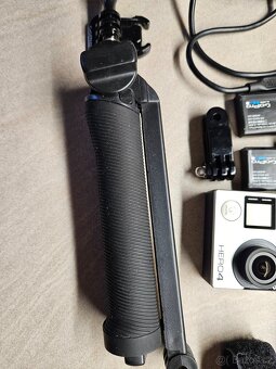 GoPro Hero 4 - 8