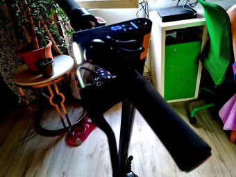 Elektrokoloběžka Xiaomi Mi scooter Nová včetně faktury se zá - 8