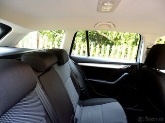 ŠKODA ROOMSTER 1,2 TSi 77 KW TOP STAV - 8