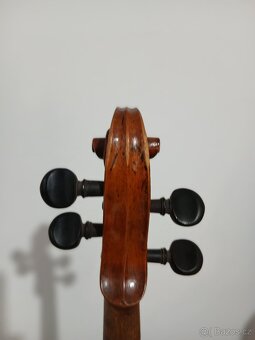 Staré housle - 8