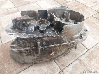 Jawa CZ 175 kyvacka - motor - 8