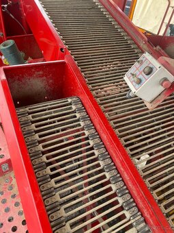 Bramborový kombajn Grimme SE140 - 8