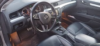 Skoda superb elegance 2.0 tdi 125 kw 4x4 dsg - 8