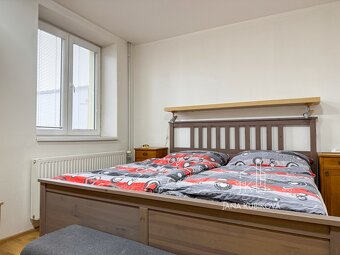 Prodej prostorného domu v Kyjově - 8