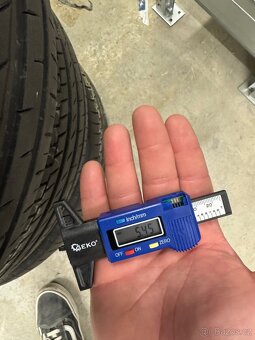Sada letních pneu Continental 225/50R18 - 8
