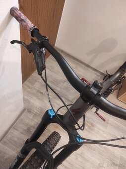 SPECIALIZED STATUS S4 160mm horské kolo - 8