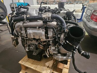 BMW X7 M50D MOTOR / X6 / X5 - 8