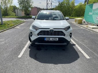 Toyota RAV4 2,5 hybrid 4x4 EXECUTIVE - 8