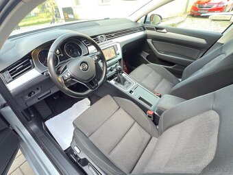 VW PASSAT combi 1,6TDi 88kW NAVI,ACC,TAŽNÉ,KAMERA,SERVIS - 8