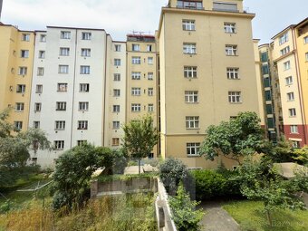 Pronájem bytu 2+1 42 m2, Praha - Holešovice, ev.č. N08197 - 8