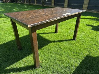 Židle TON, masivní stoly a lavice ze smrkového dřeva - 8