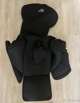 Britax Römer Dualfix M i-SIZE - 8