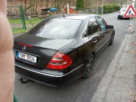 Mercedes Benz E320 cdi - 8