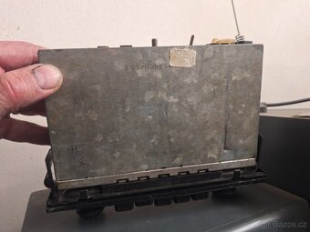 Grundig emden autoradio do veterána - 8