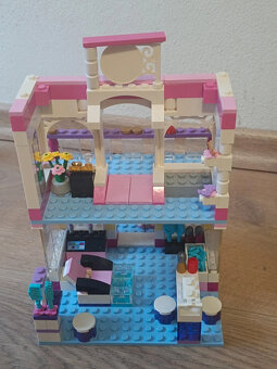 LEGO® Friends 41058 Obchodní zóna Heartlake - 8
