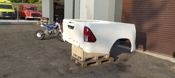 Toyota Hilux Kompletní korba TOP STAV Double Cab - 8