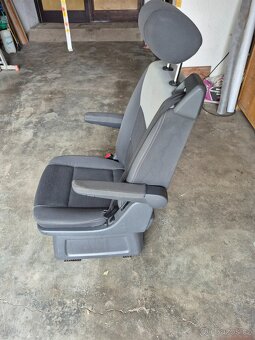 Otočné sedačky sedačka typ VW Multivan T5 - 8
