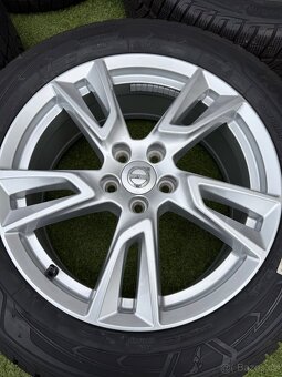Zimní alu kola Volvo XC40 R18 GOODYEAR - 8