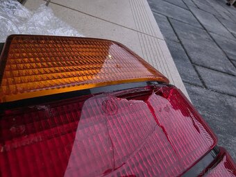 BMW E32 Zadní světla, čep, stěrače, těsnění - 8