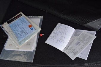 Volkswagen Touran 1.4TSi+CNG/AUTOMAT/2014/VÝBAVA - 8