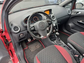 Opel Corsa D 1.6 TURBO GSI - 8