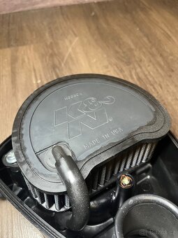 Wildstar XV 1600 air box + K&N filtr - 8