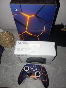 Xbox series X 1TB + 2 ovladače - 8