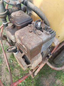 Motorový postřikovač Agrostroj - 8