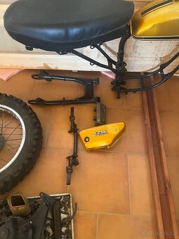 Yamaha 175 DT rok v 1973 - 8