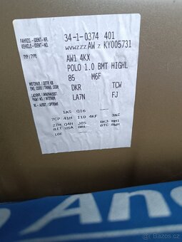 Volkswagen Polo - 8