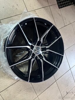 ALU disky pro VW T5/T6 5x120 19” (4ks Nové) - 8