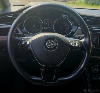 Vw touran Comfortline 5 míst 110kw DSG - 8
