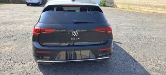 VW Golf VIII 1.5TSI 2/25 1 100km lift - 8