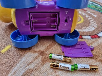 Učící šnek Fisher price ABCD - 8