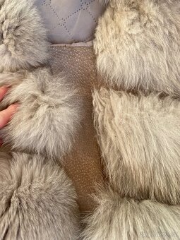 Vesta Foxy Furs, nadčasováPC: 7900Kč - 8