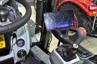 Prodam traktor HANWO HWB 604C, STAGE V, pohodlná kabina - 8